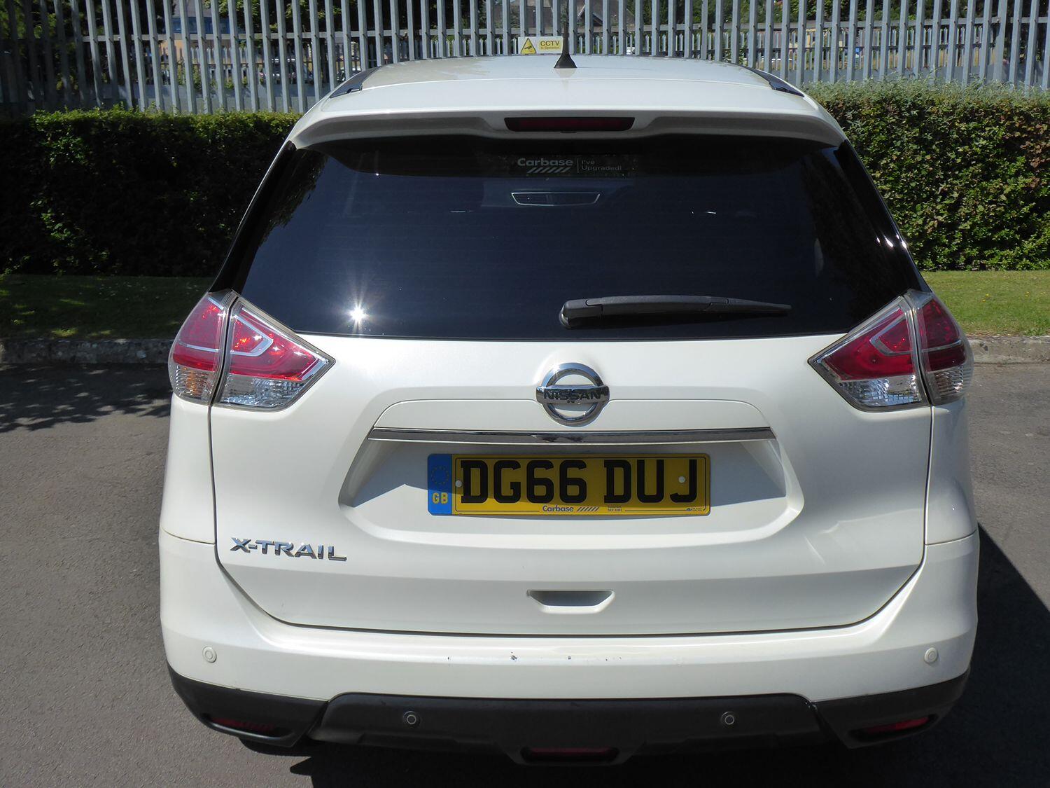 Nissan X Trail