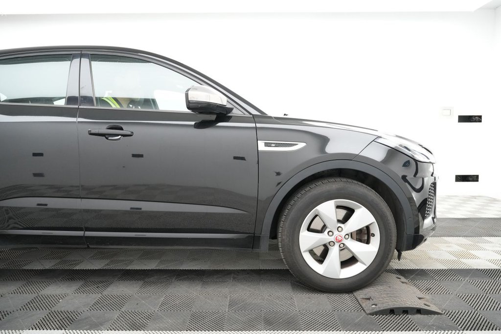 Jaguar E Pace