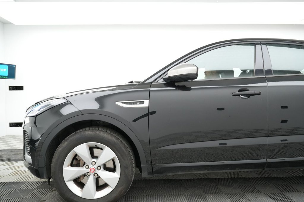 Jaguar E Pace