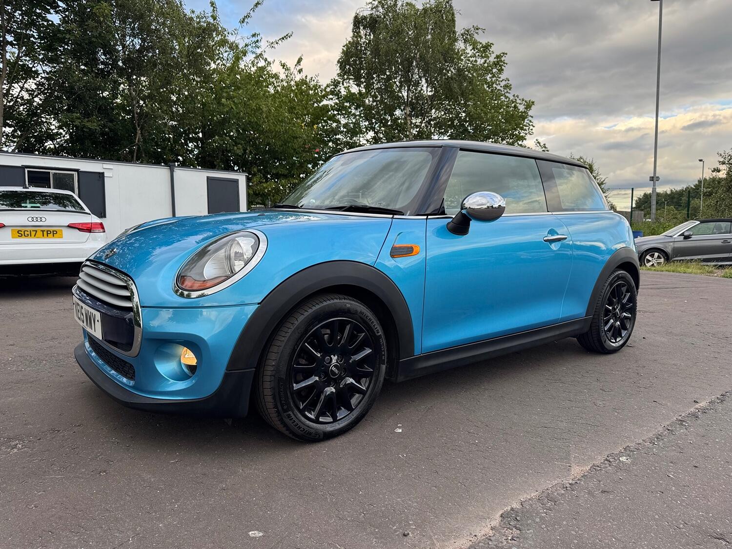 MINI Hatch