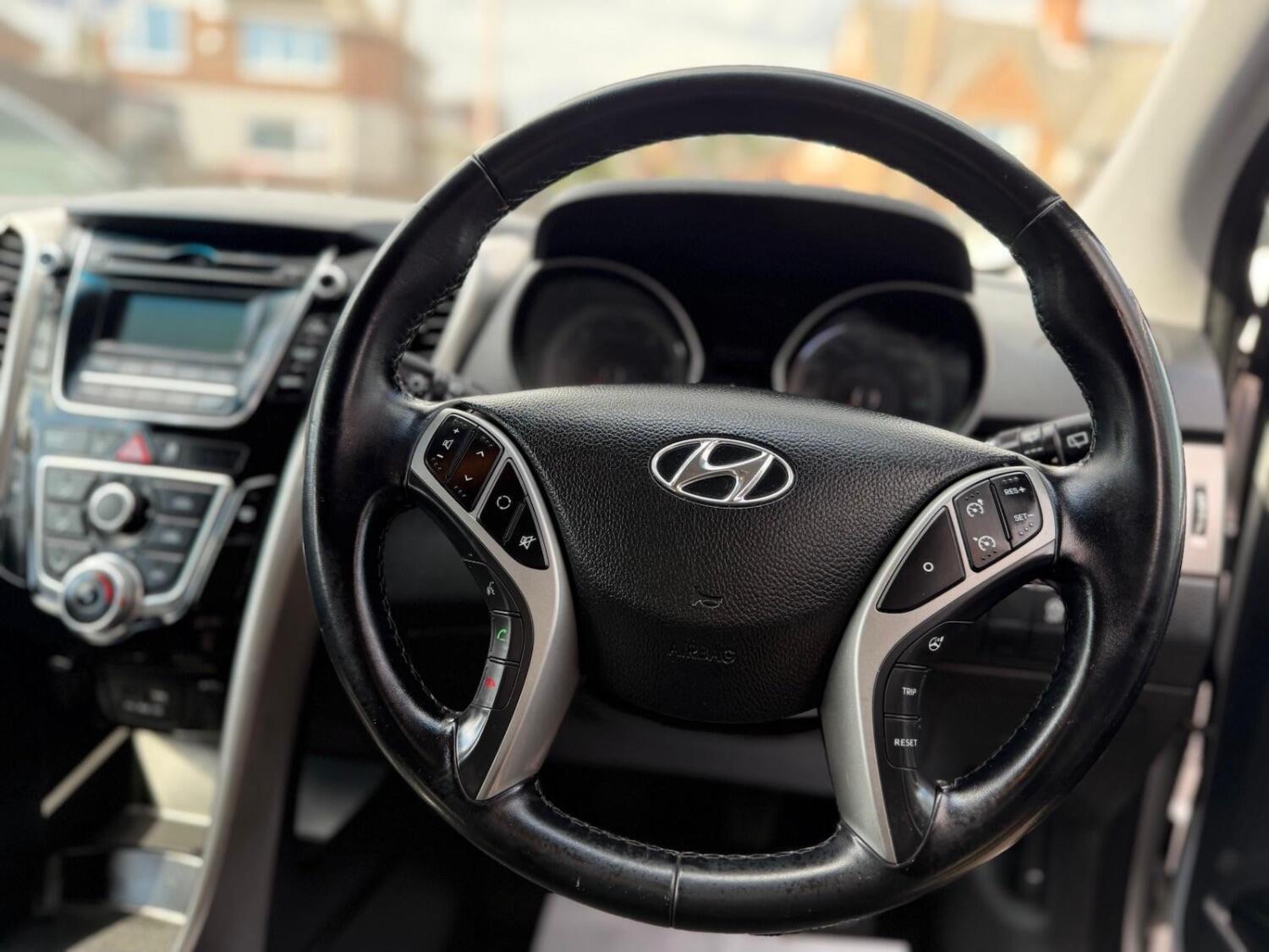 Hyundai i30