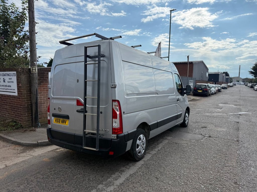 Vauxhall Movano