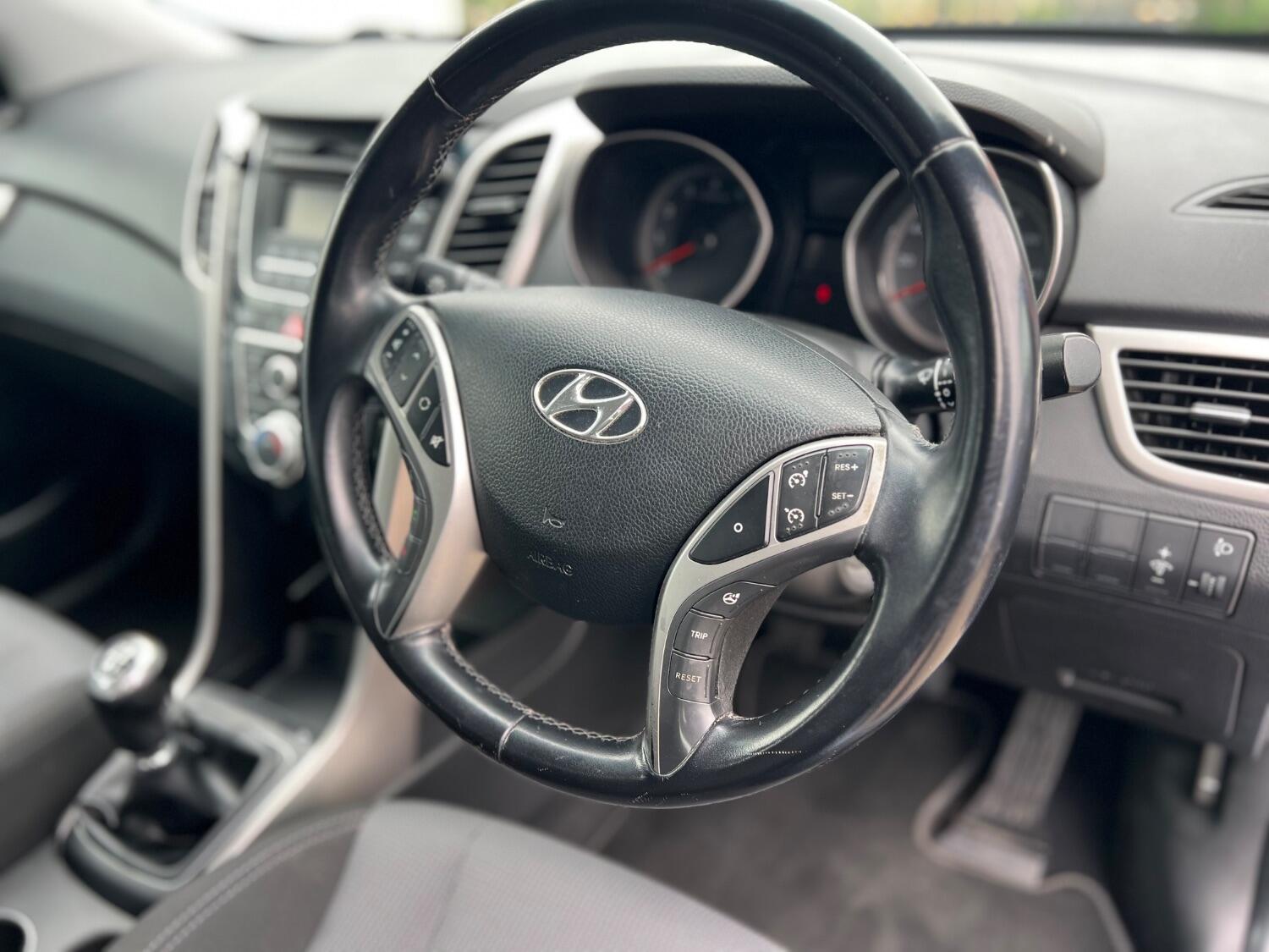 Hyundai i30