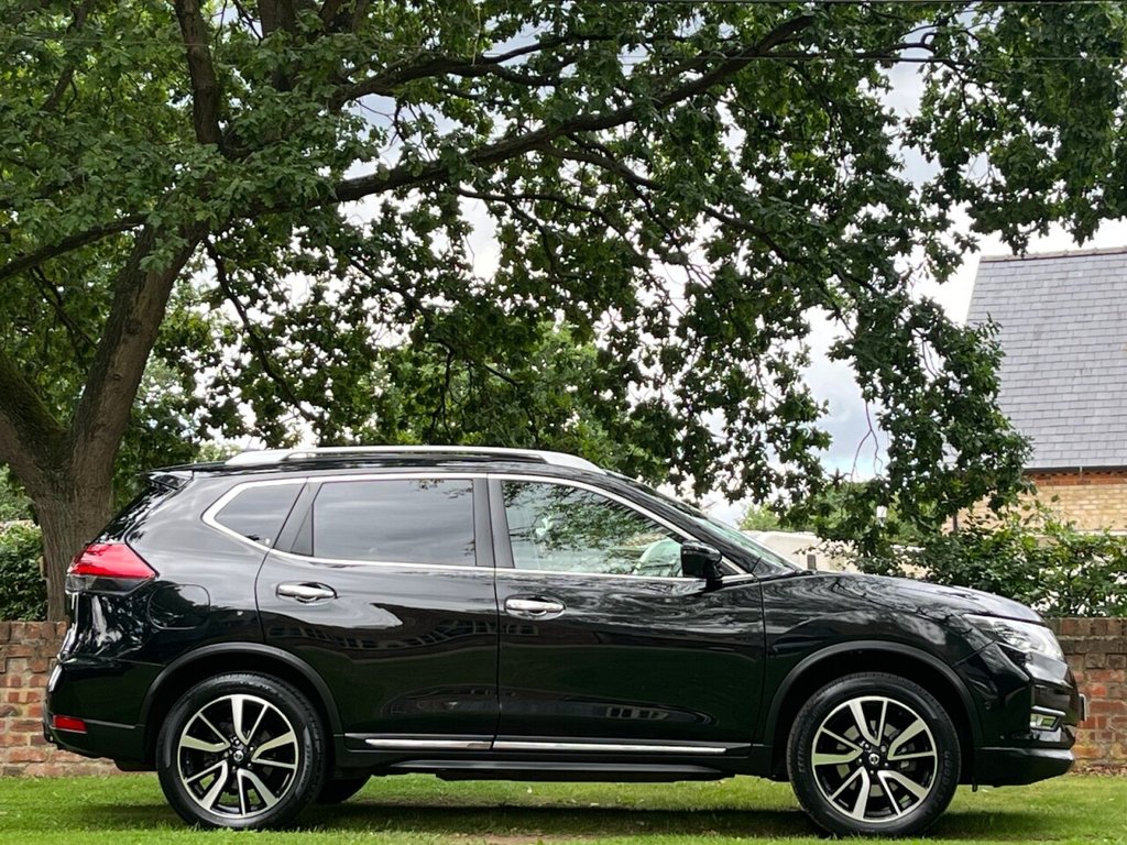 Nissan X Trail