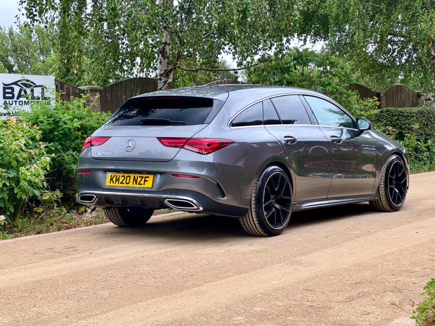 Mercedes Benz CLA
