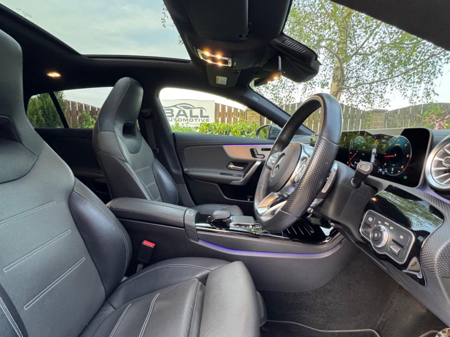 Mercedes Benz CLA