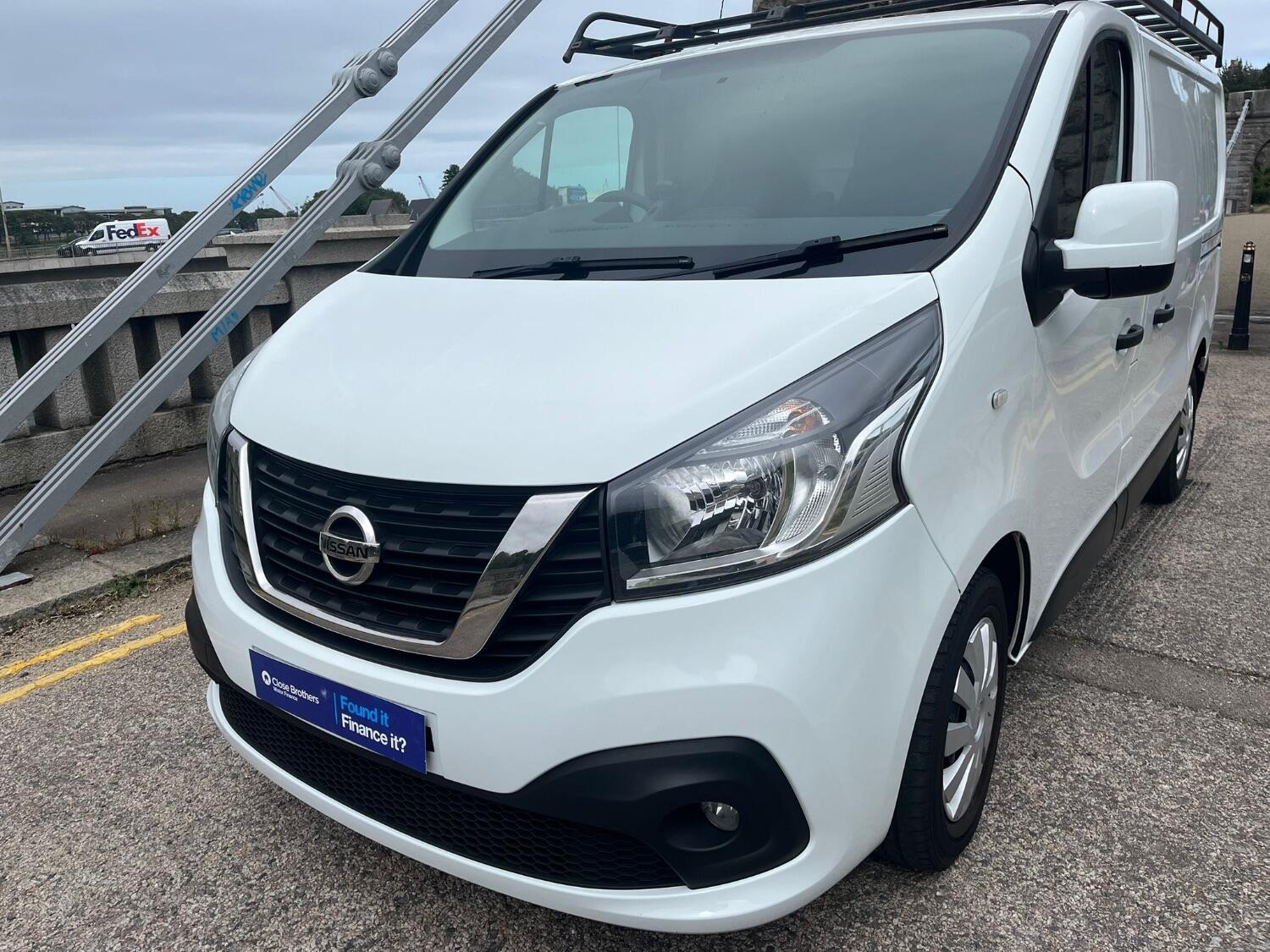 Nissan NV300