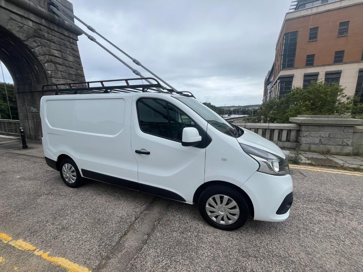 Nissan NV300