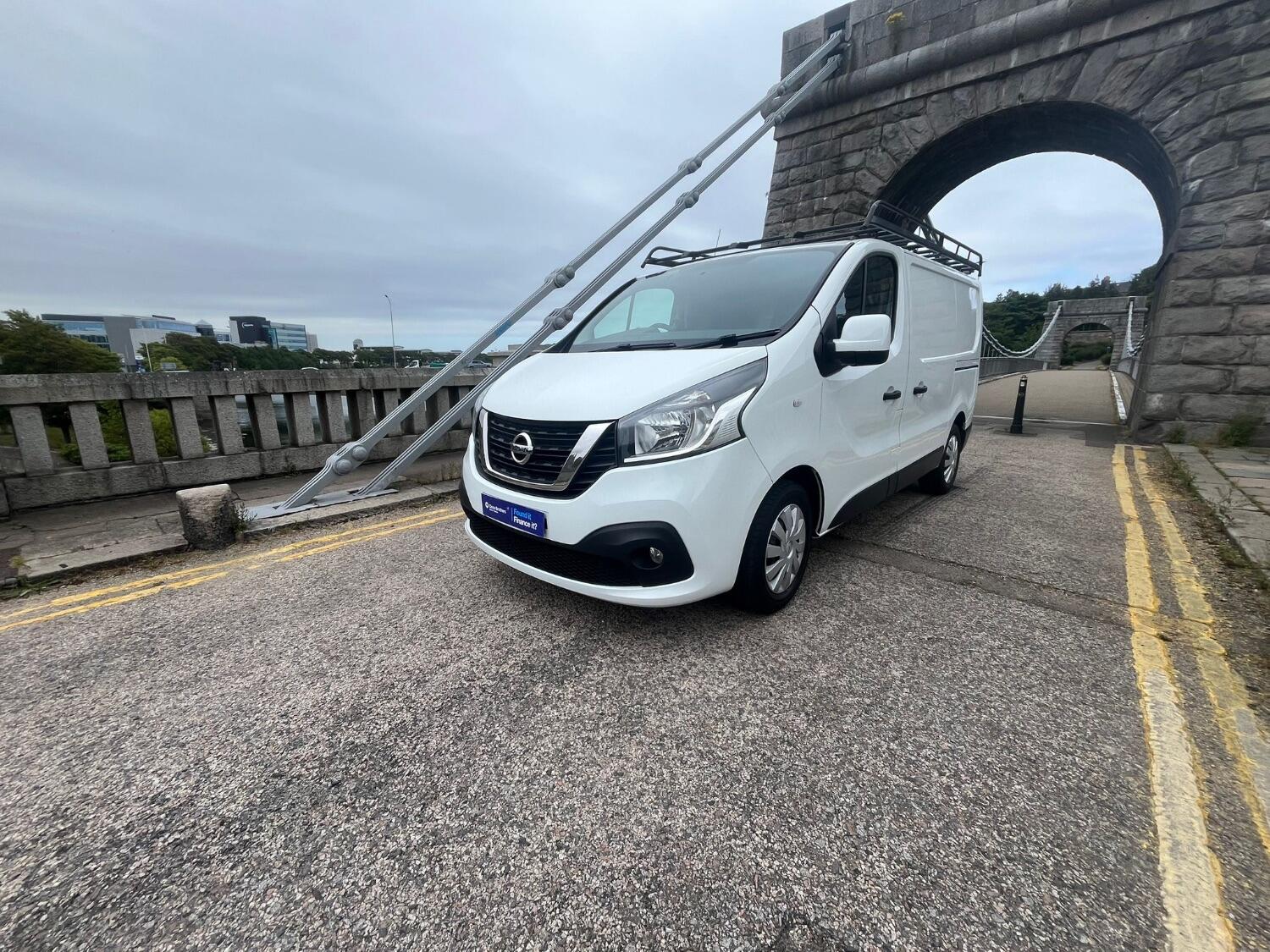 Nissan NV300