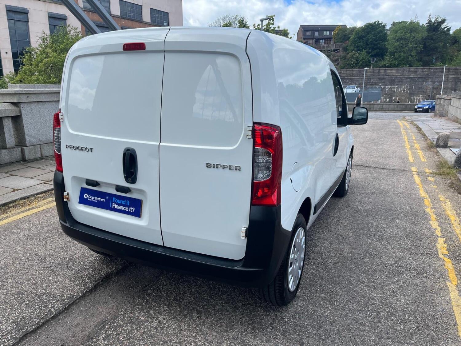 Peugeot Bipper