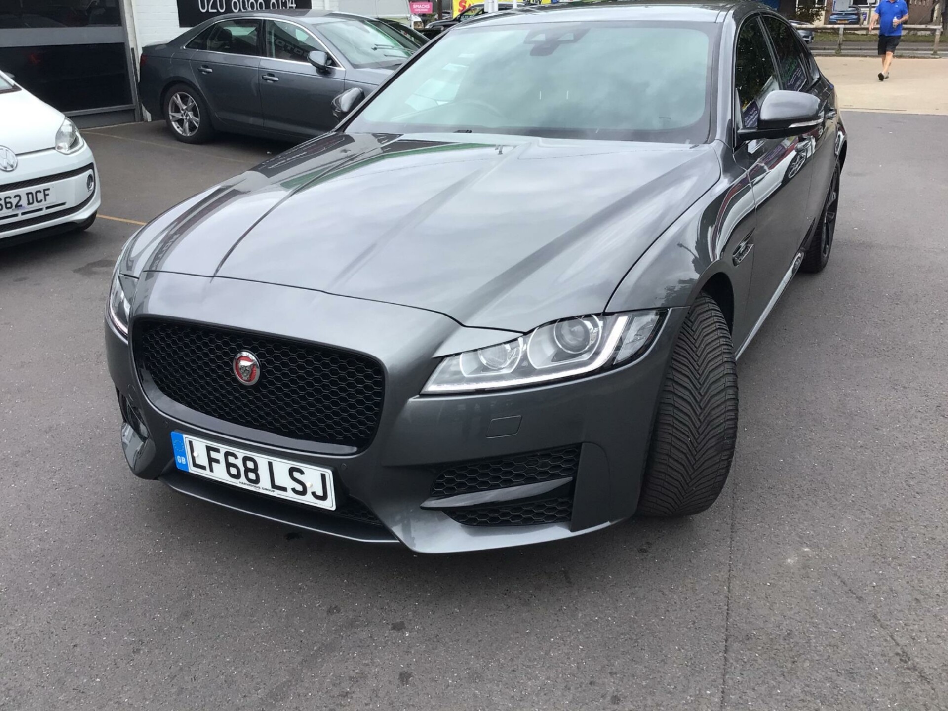 Jaguar XF