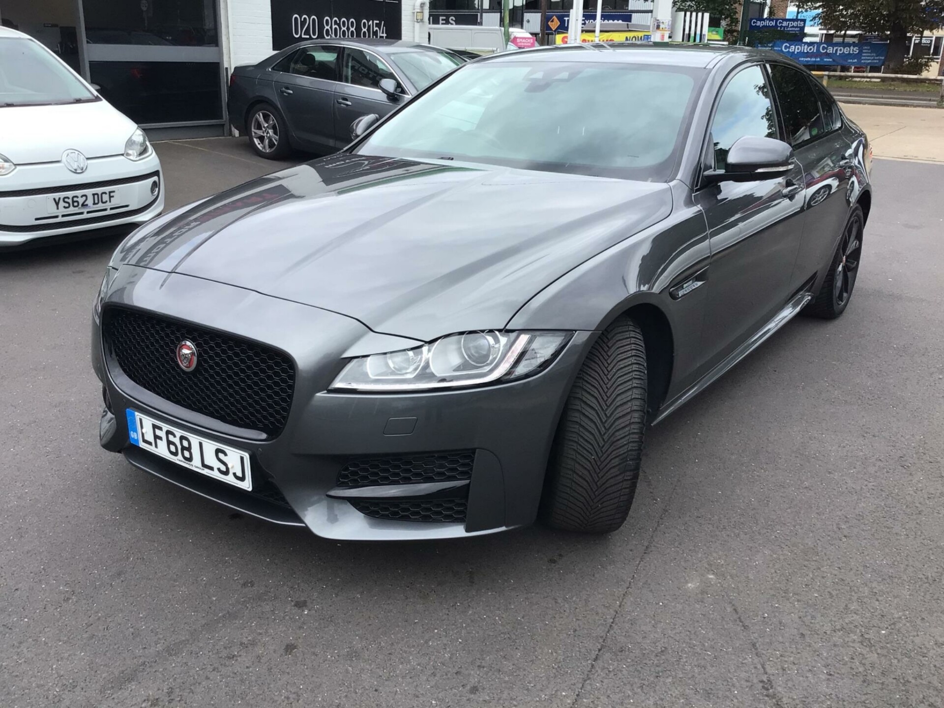 Jaguar XF