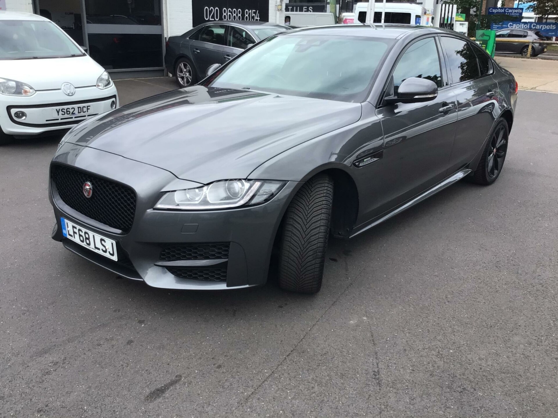 Jaguar XF