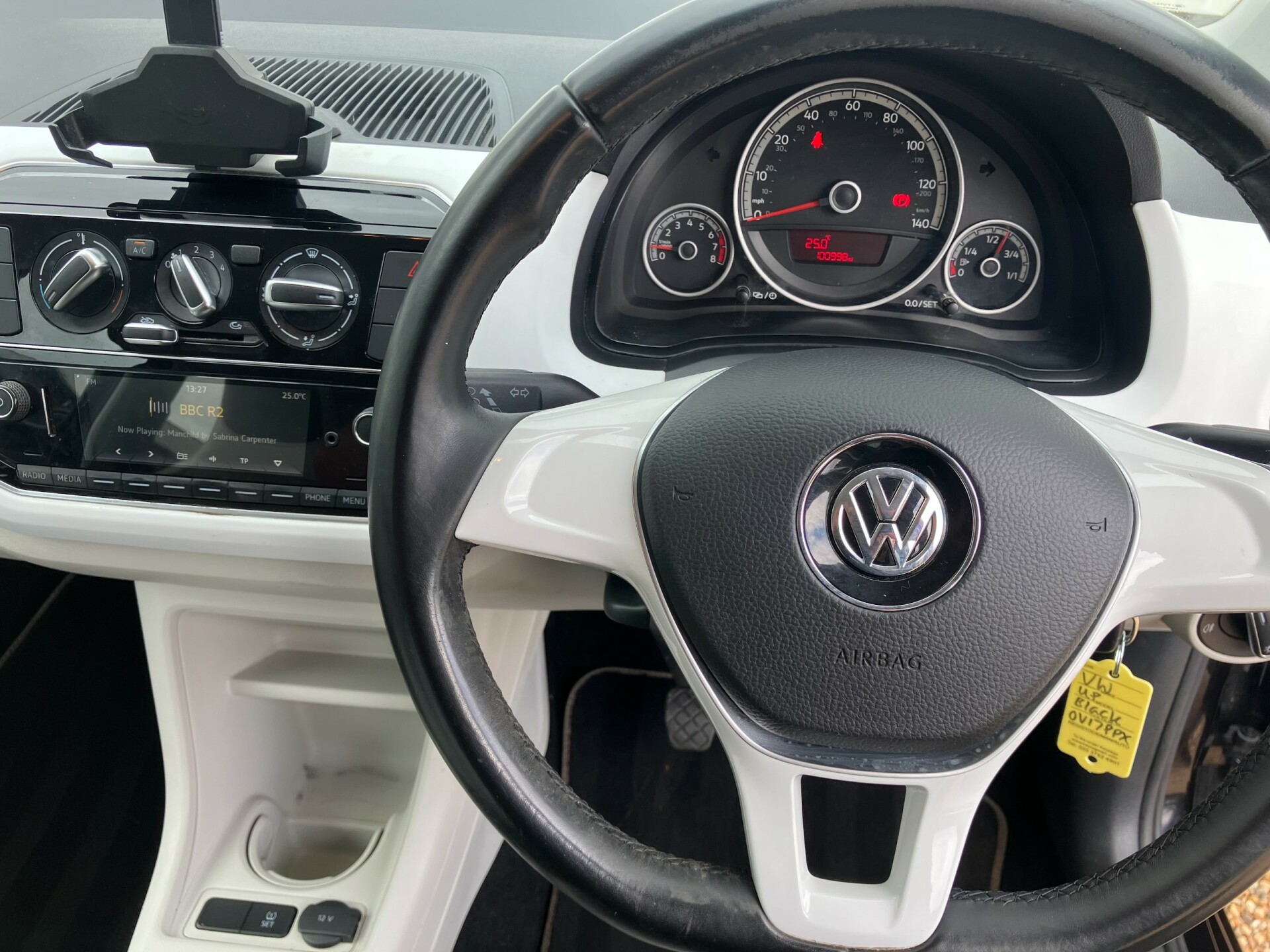 Volkswagen UP