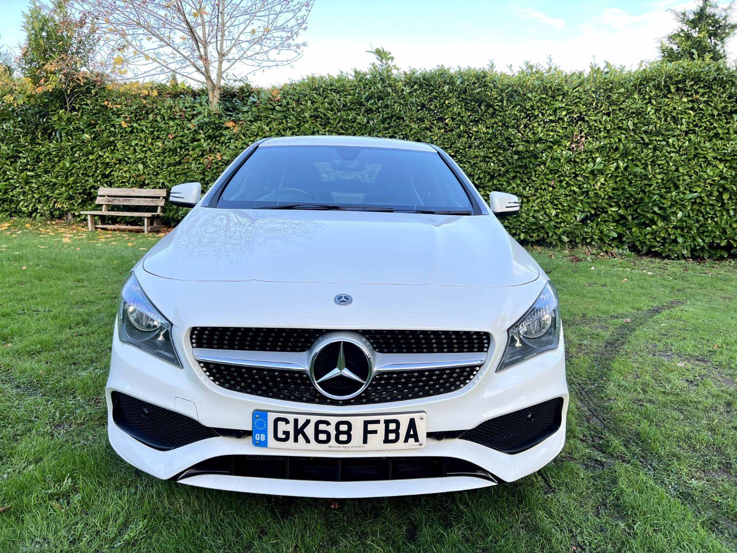 Mercedes Benz CLA