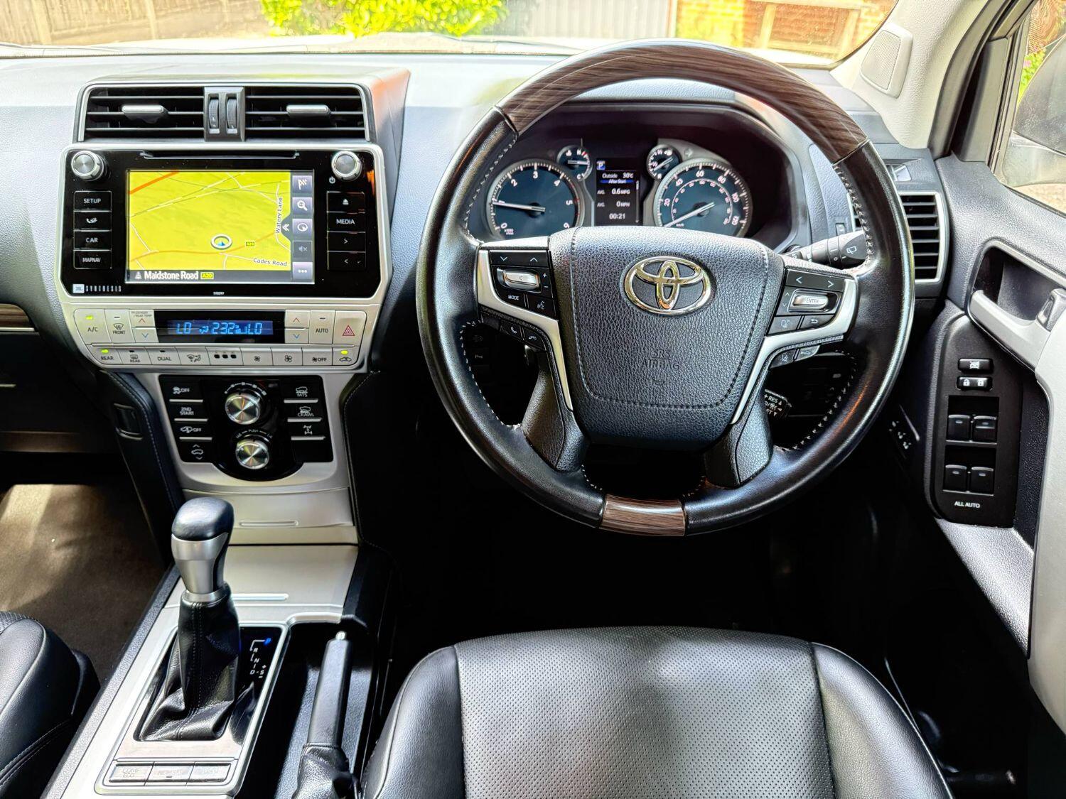Toyota Land Cruiser