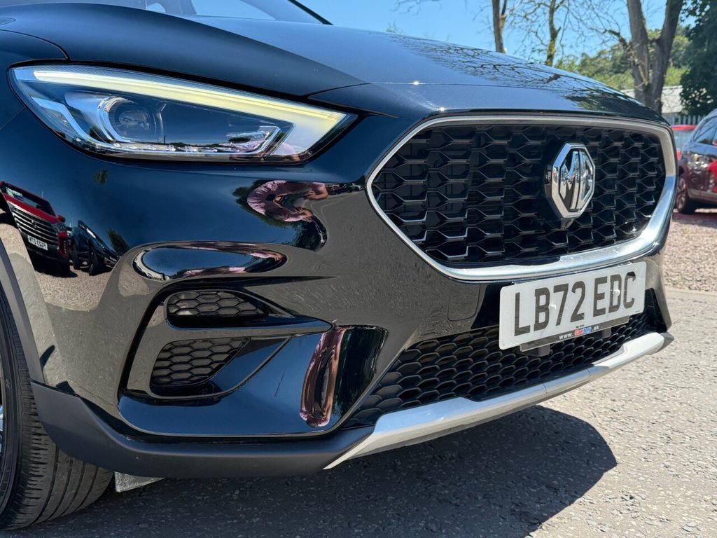 MG ZS