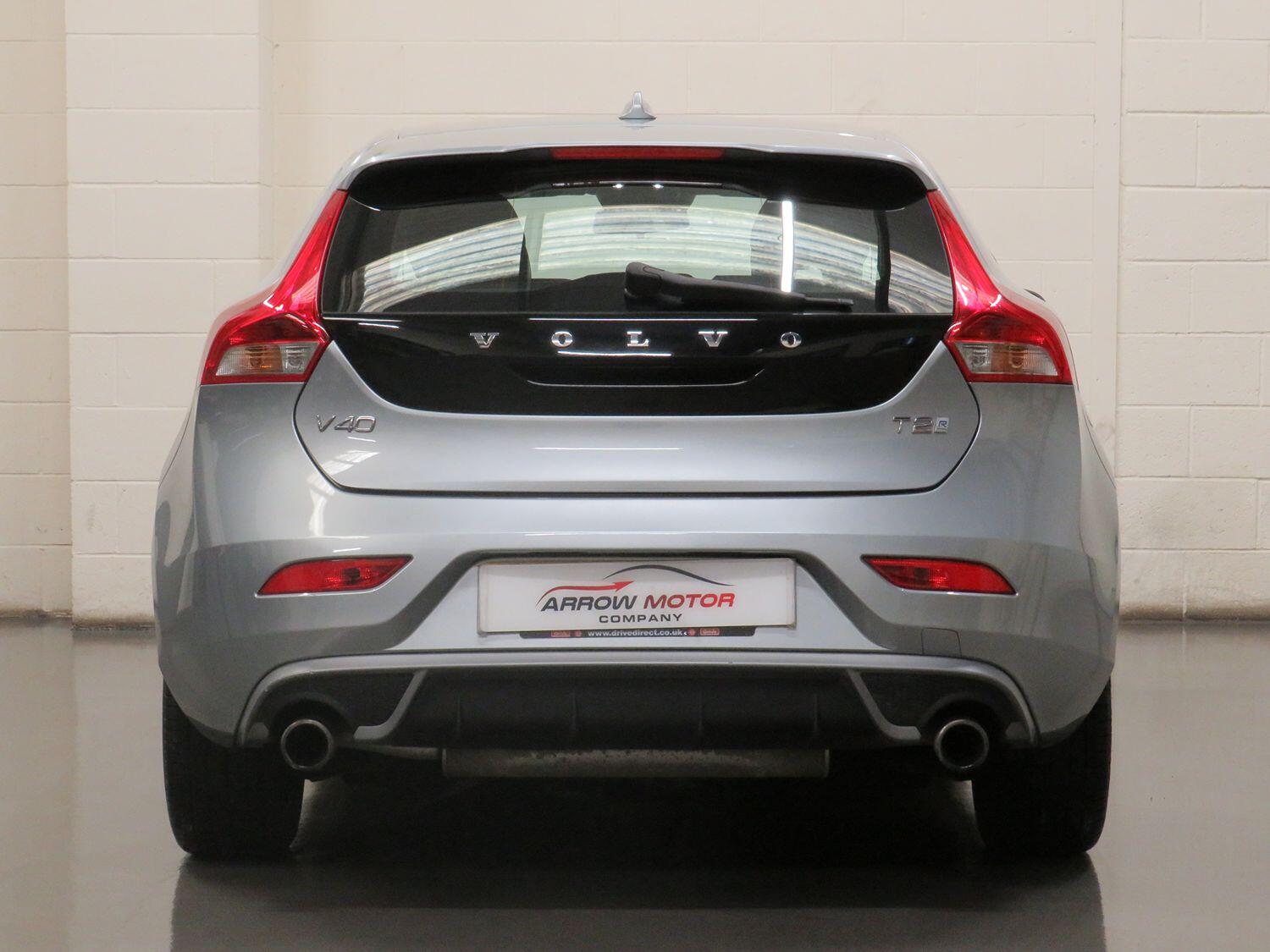 Volvo V40