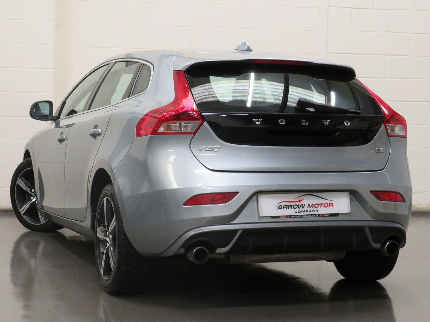 Volvo V40