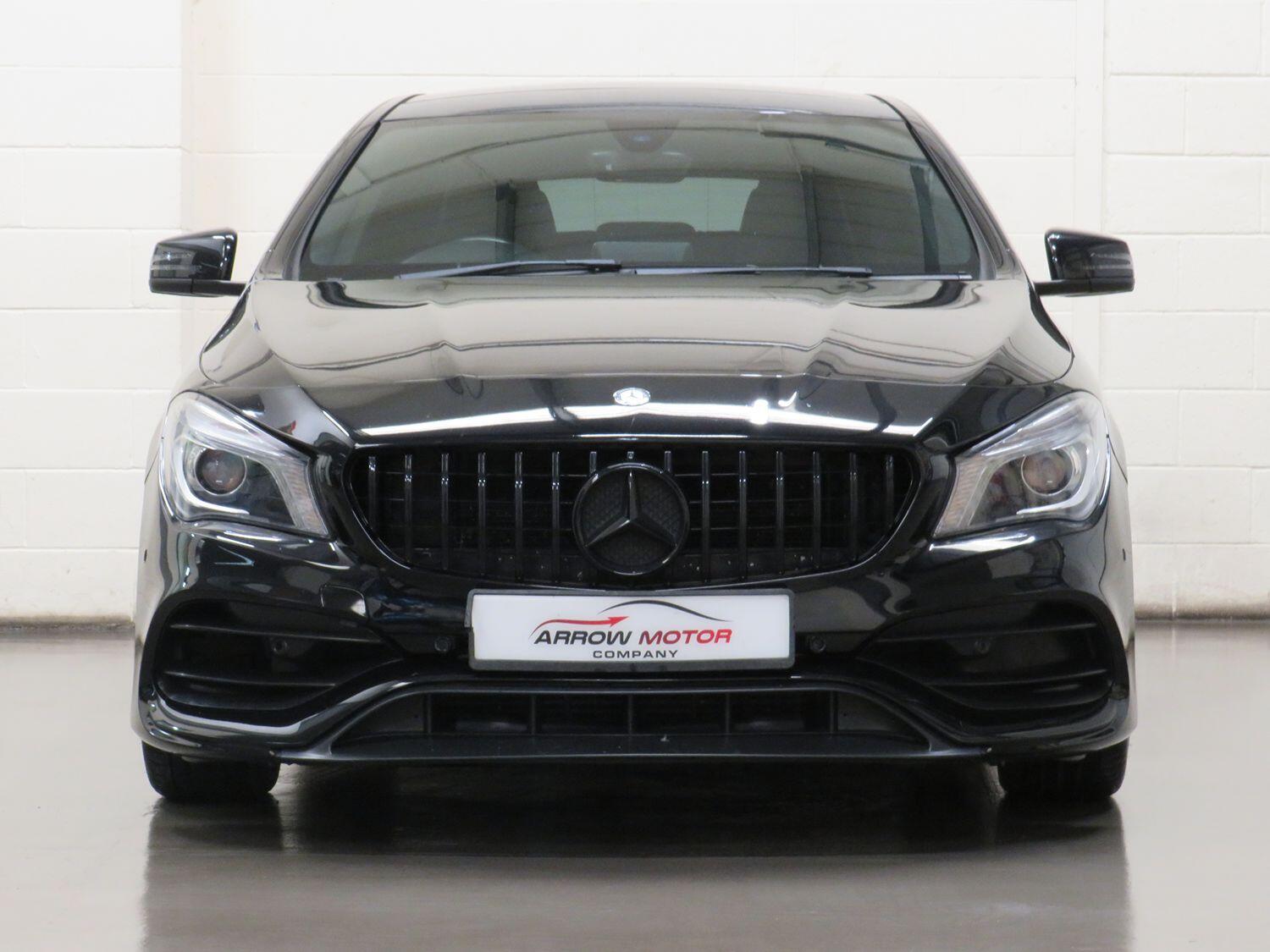 Mercedes Benz CLA