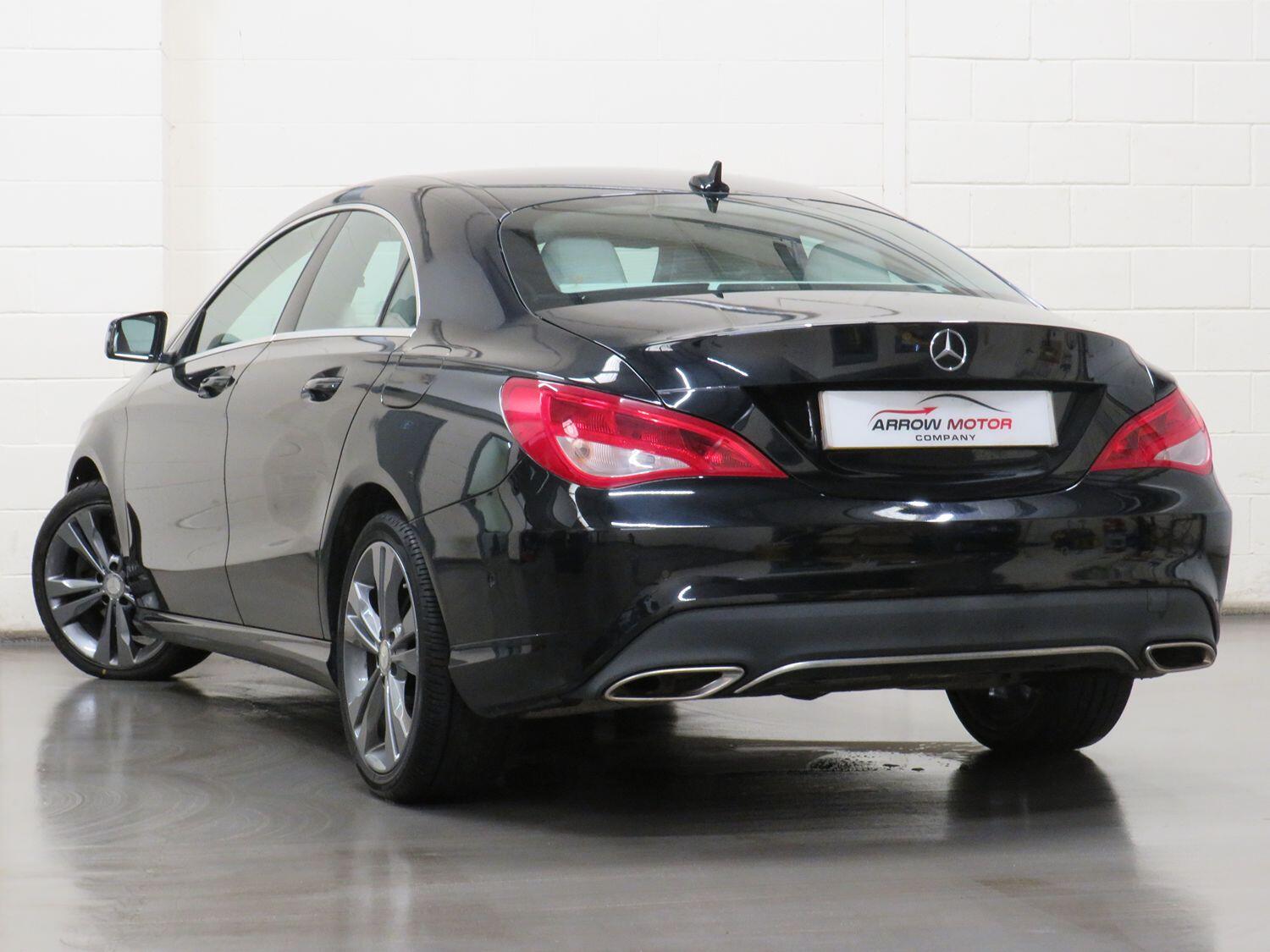 Mercedes Benz CLA