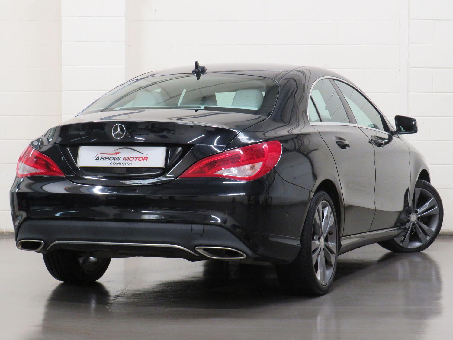 Mercedes Benz CLA