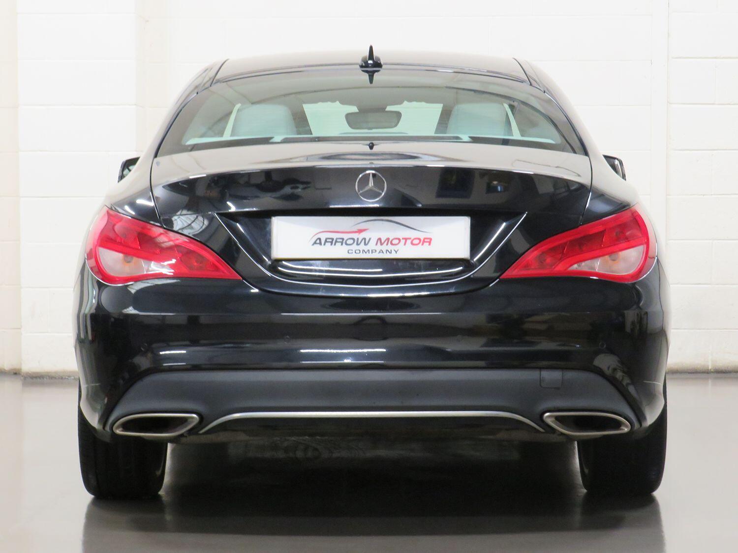 Mercedes Benz CLA