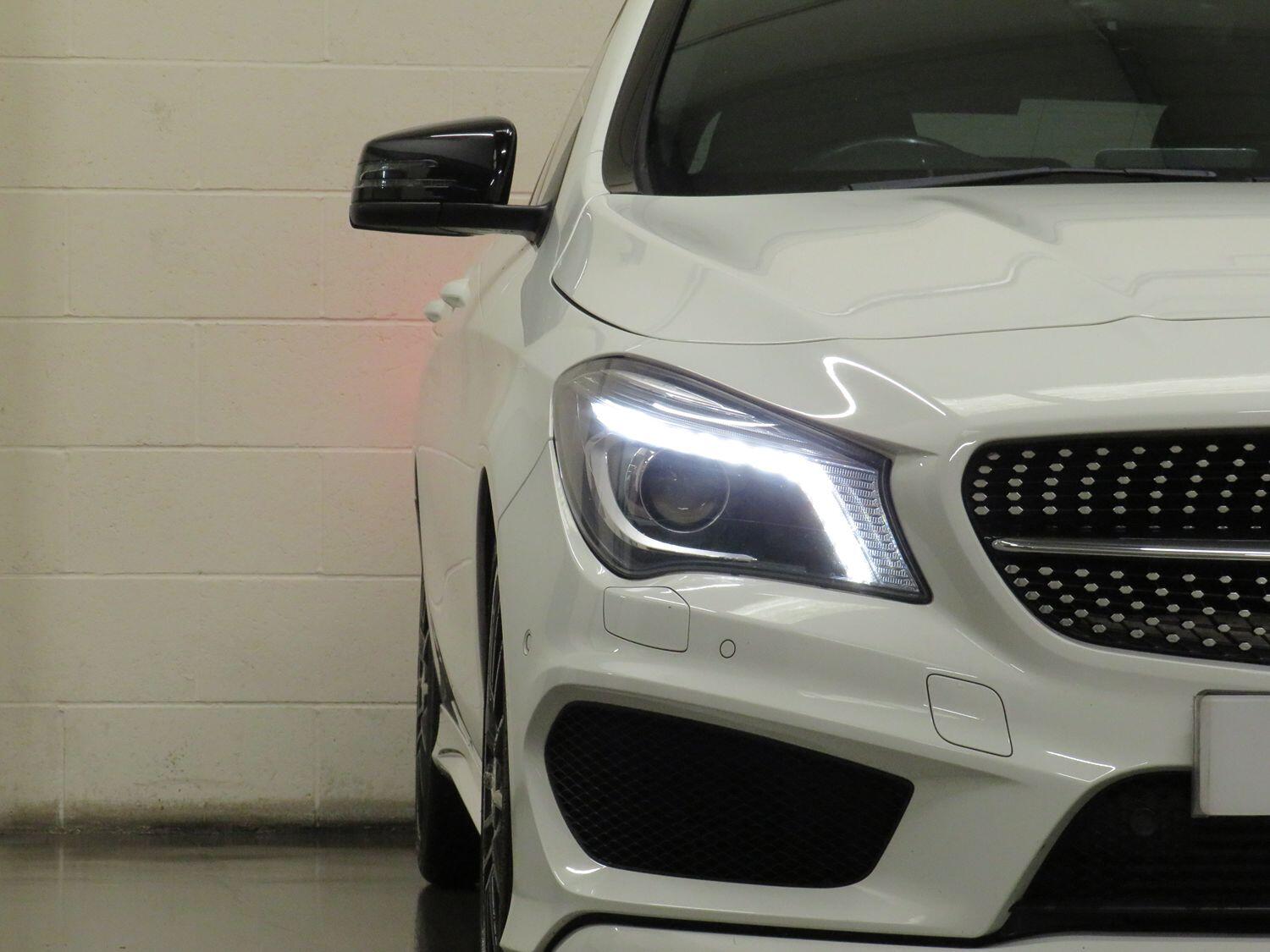 Mercedes Benz CLA