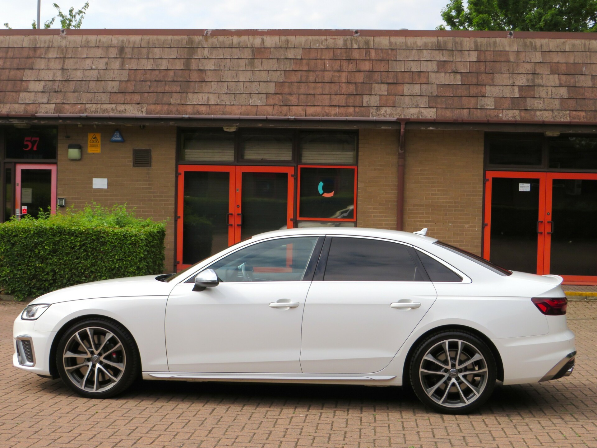 Audi S4