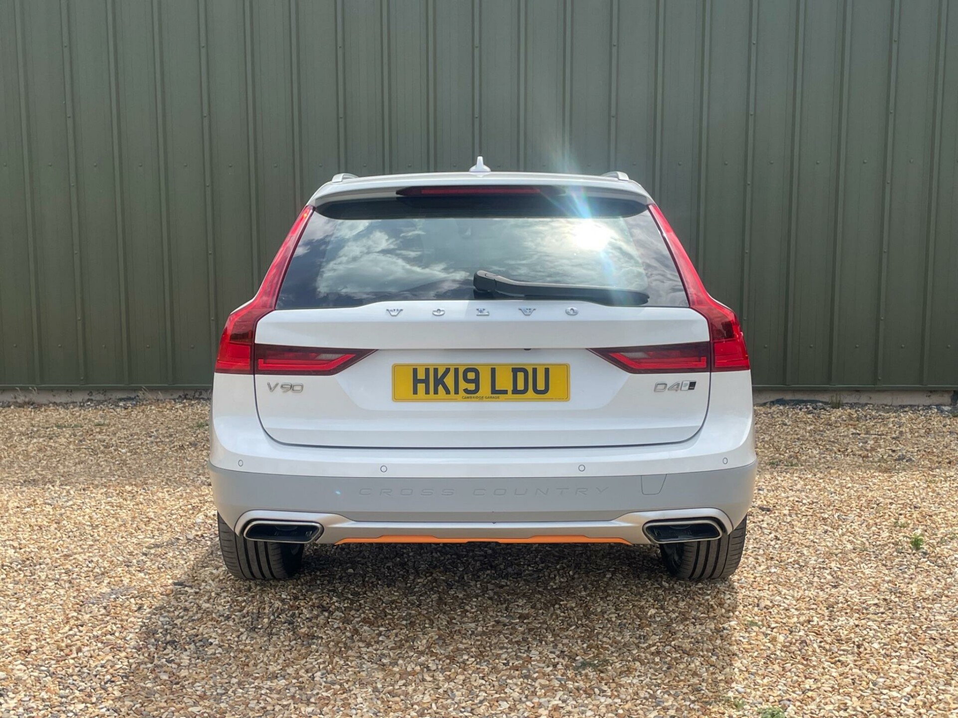 Volvo V90