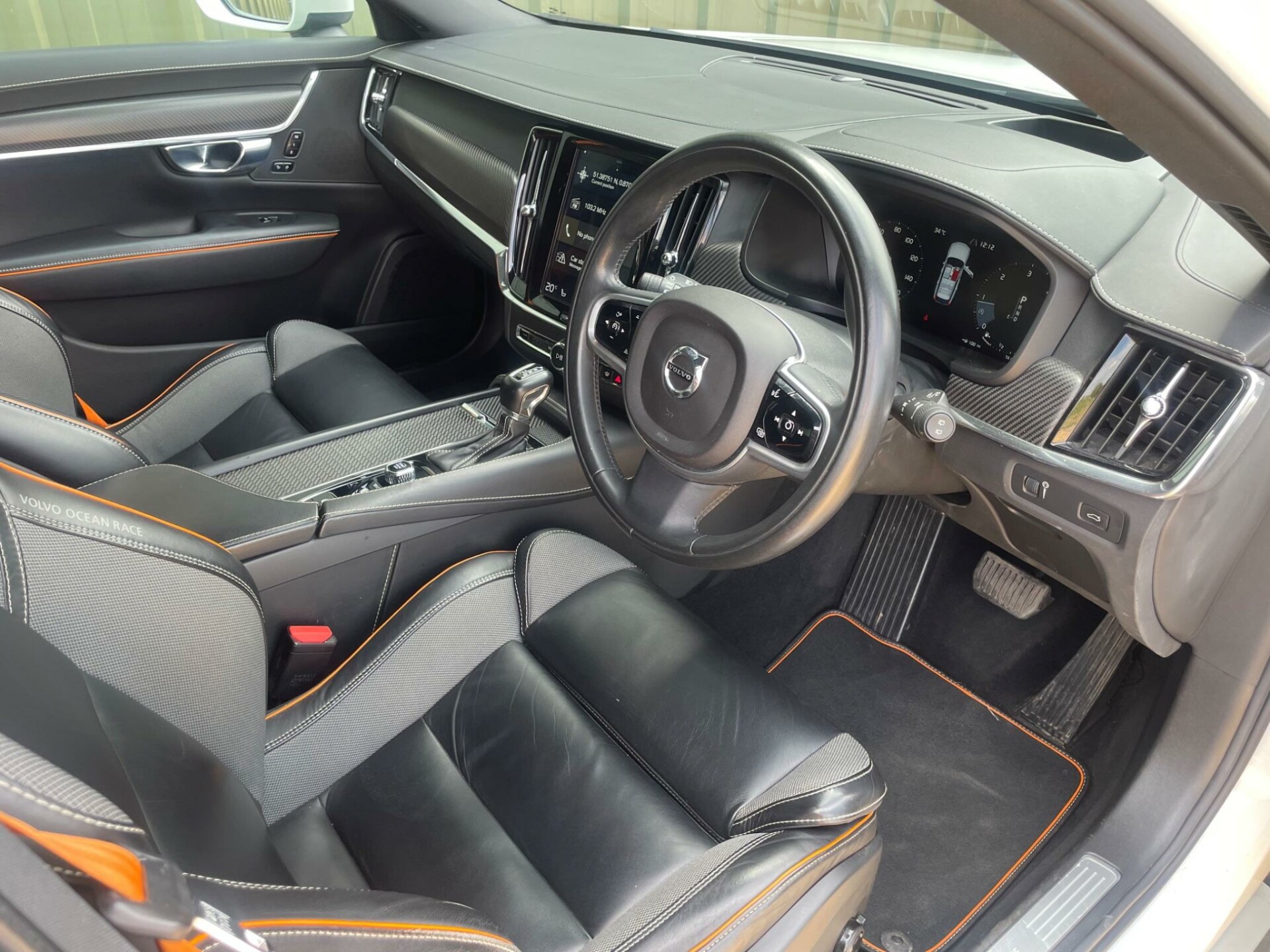 Volvo V90