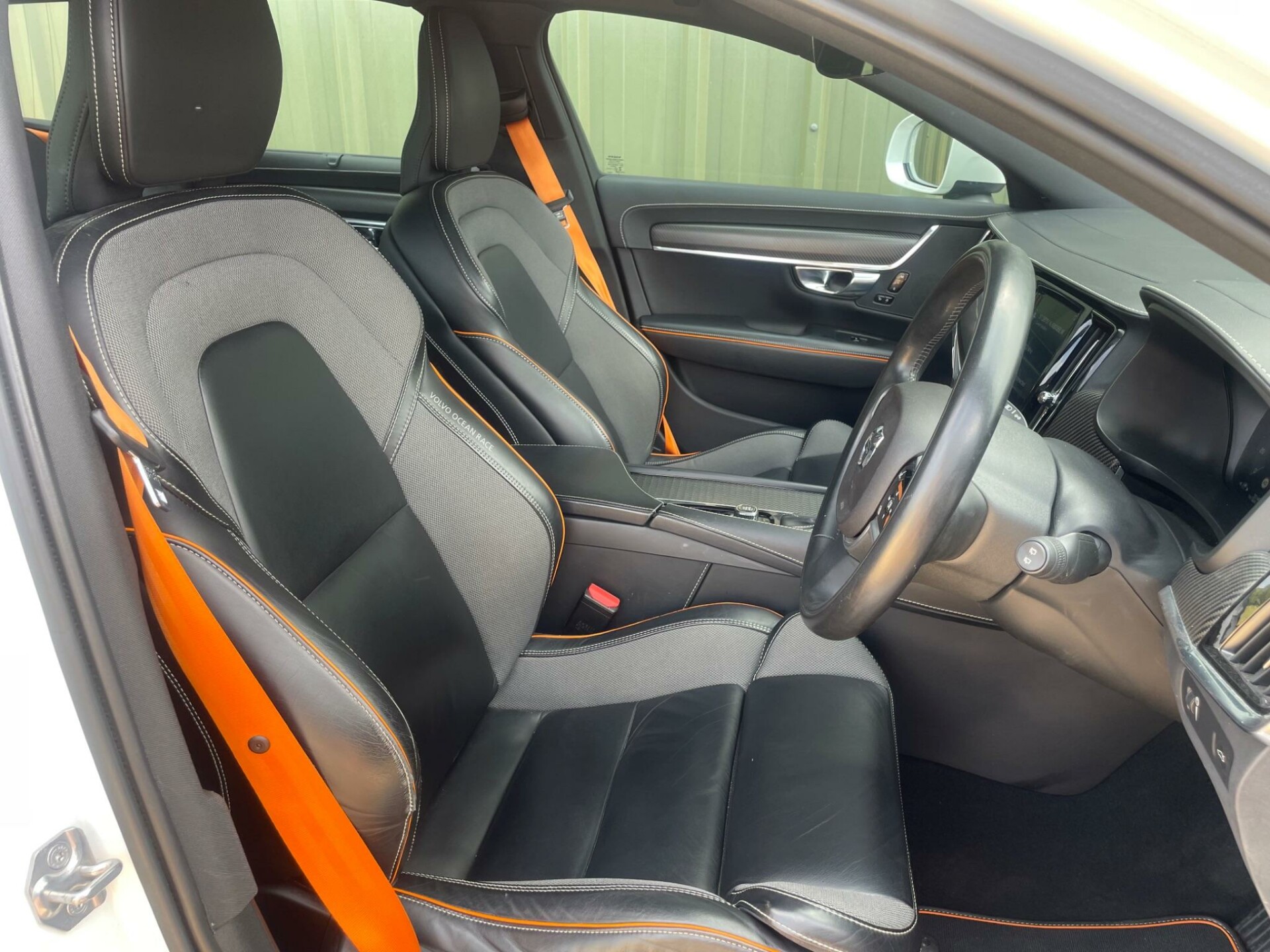 Volvo V90