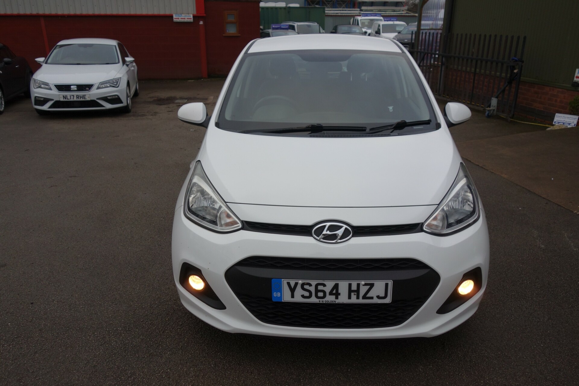 Hyundai i10