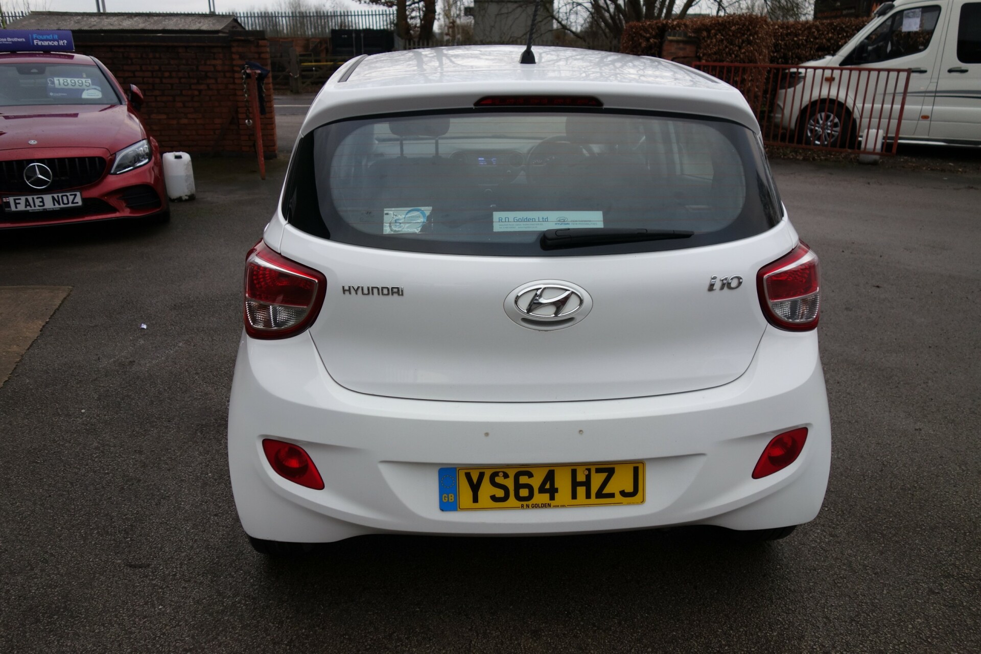 Hyundai i10