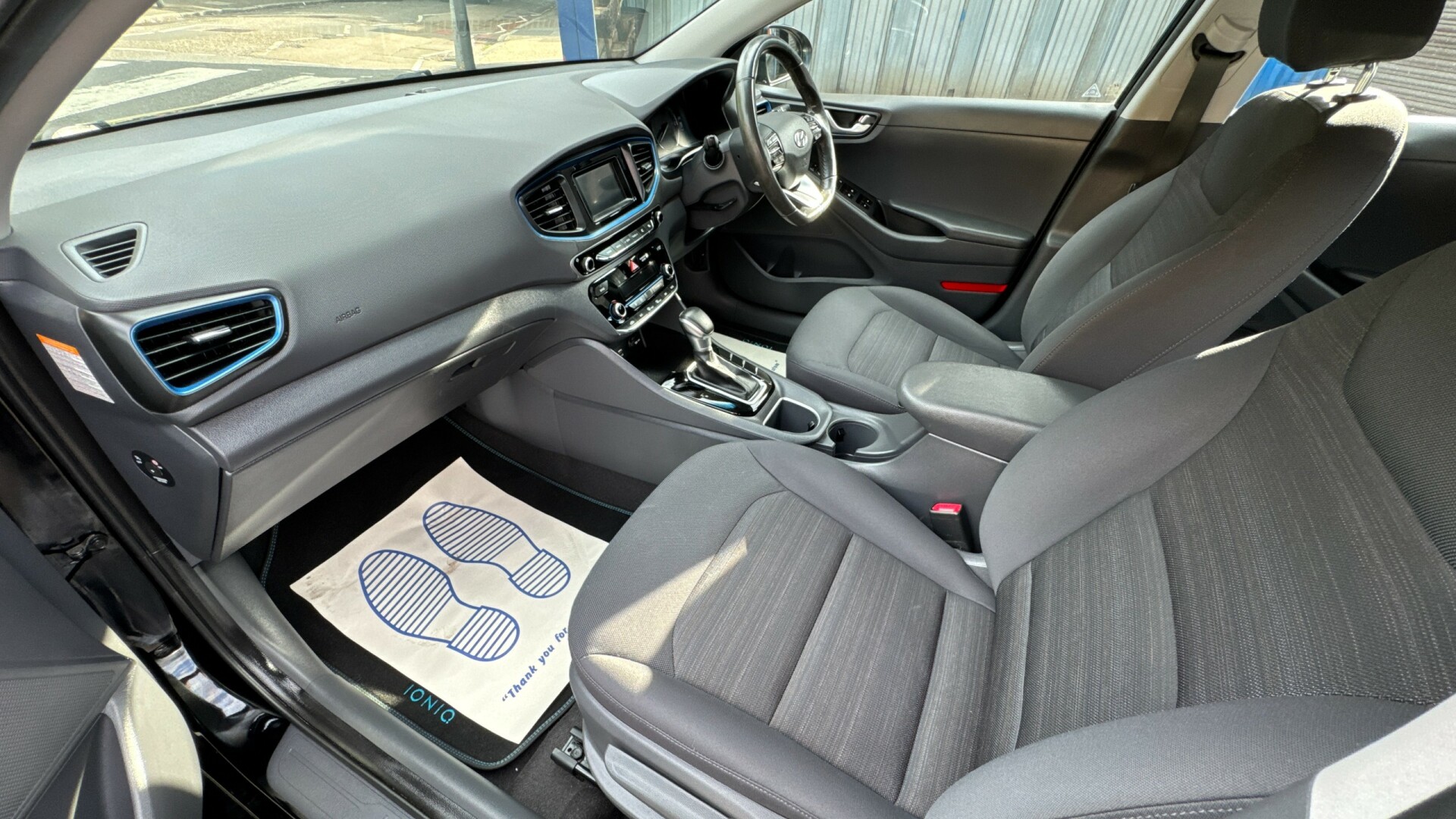 Hyundai IONIQ