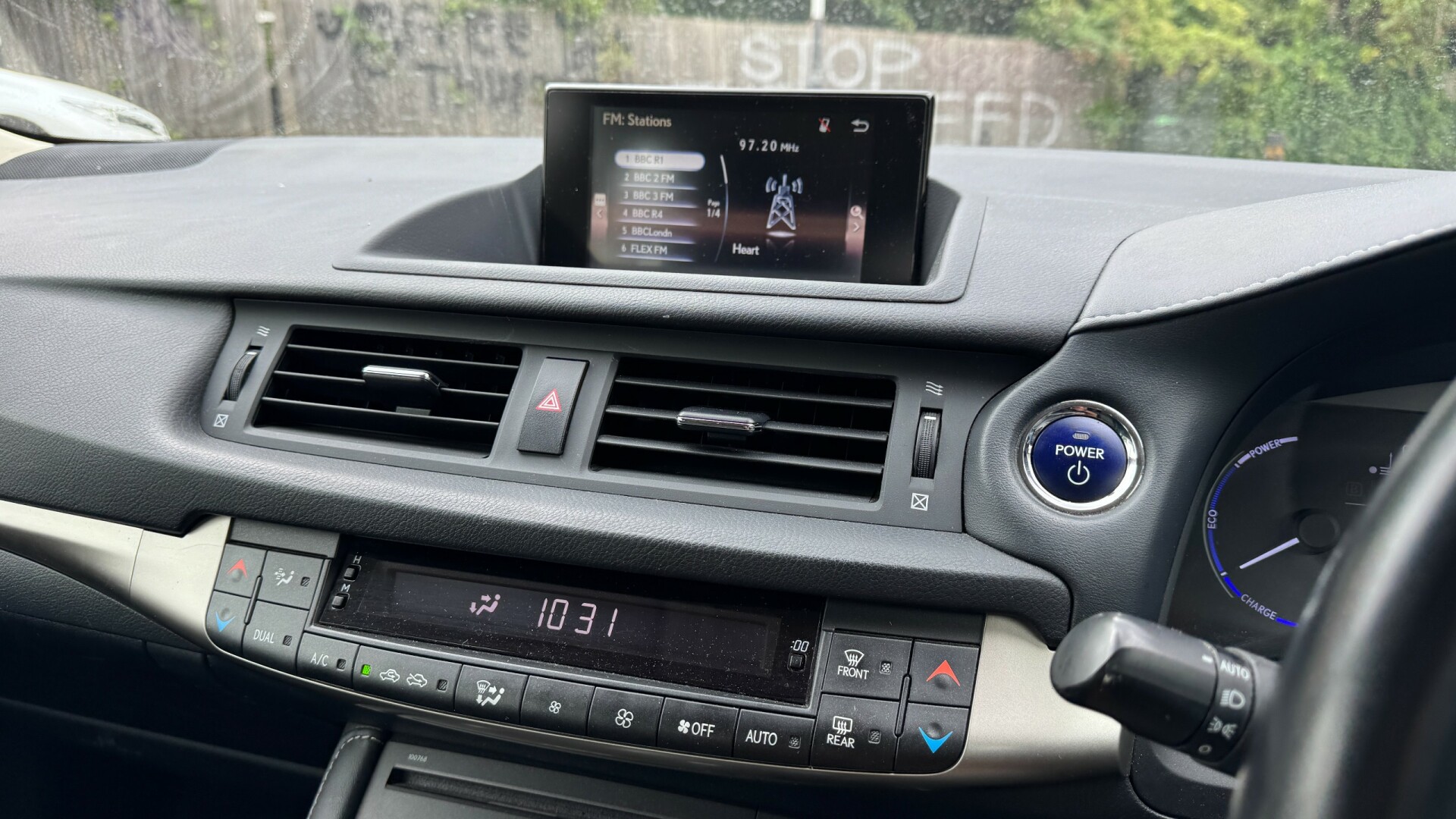 Lexus CT 200h