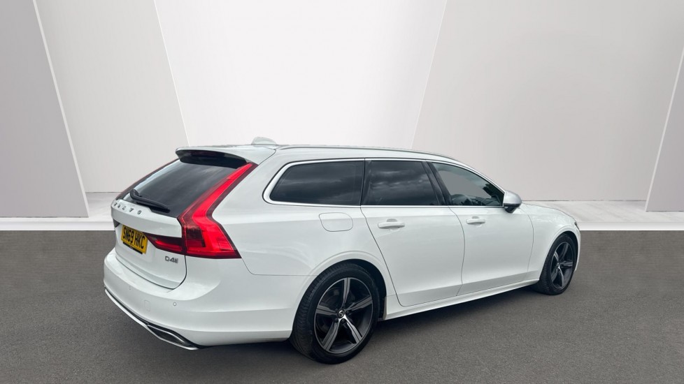 Volvo V90