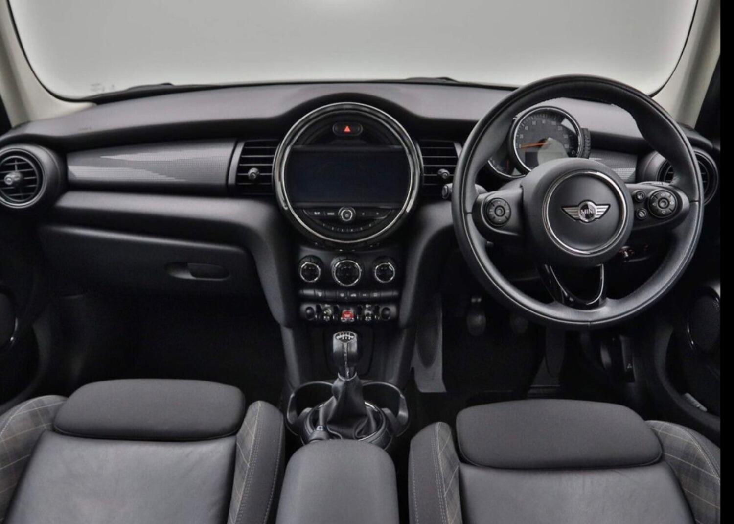 MINI Hatch