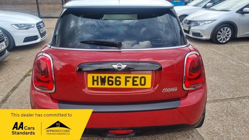 MINI Hatch