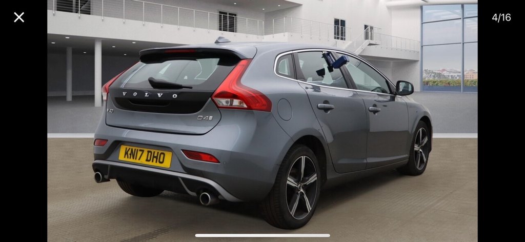 Volvo V40