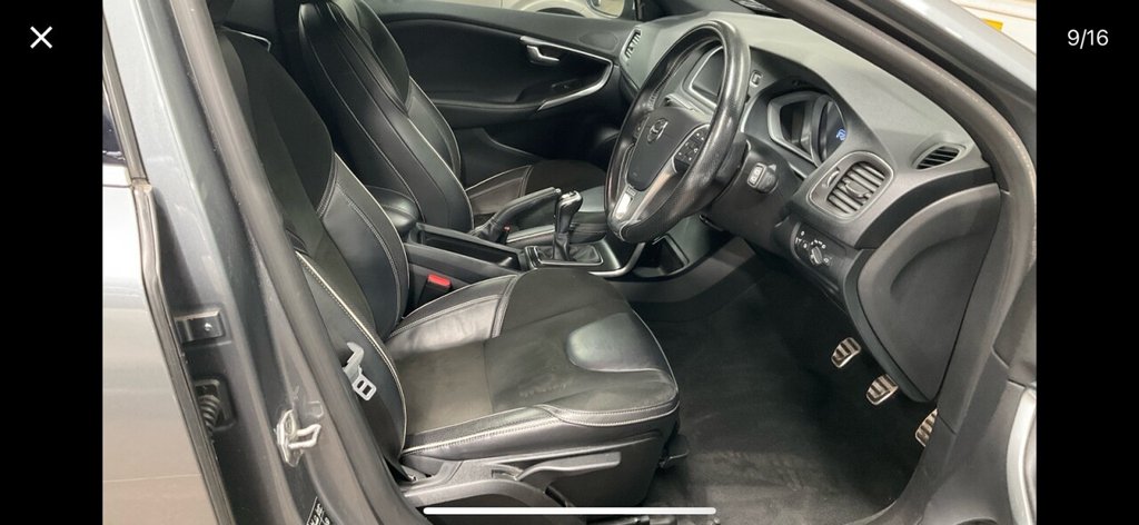 Volvo V40