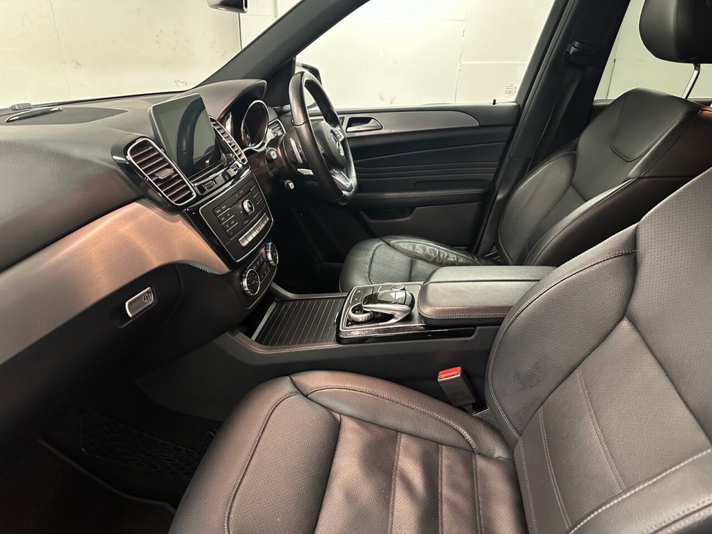 Mercedes Benz GLE-CLASS