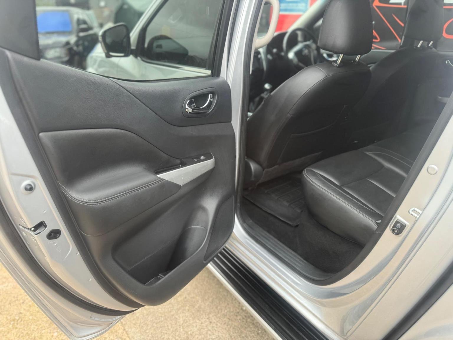 Nissan Navara