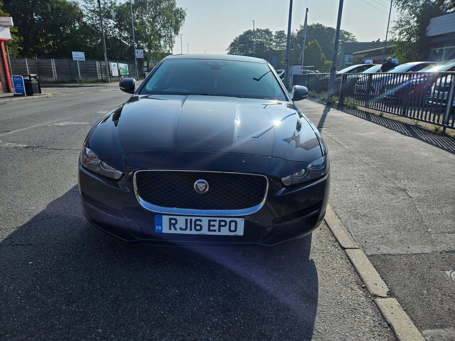 Jaguar XE