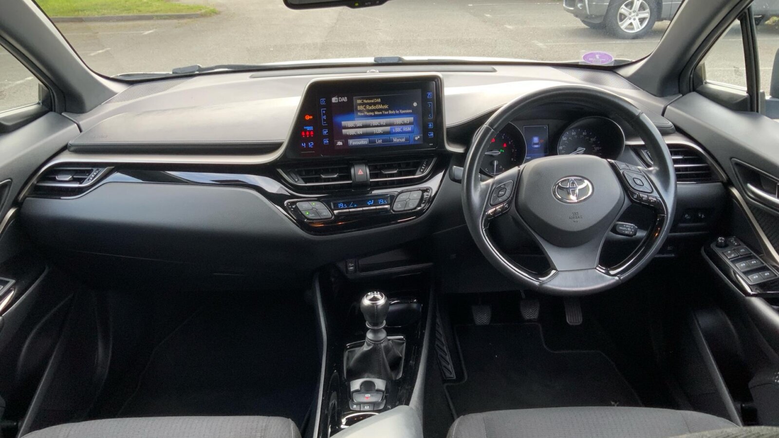 Toyota C HR