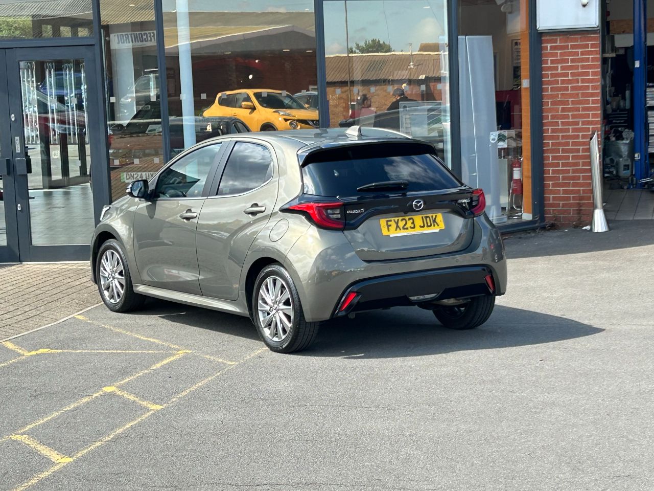 Mazda 2