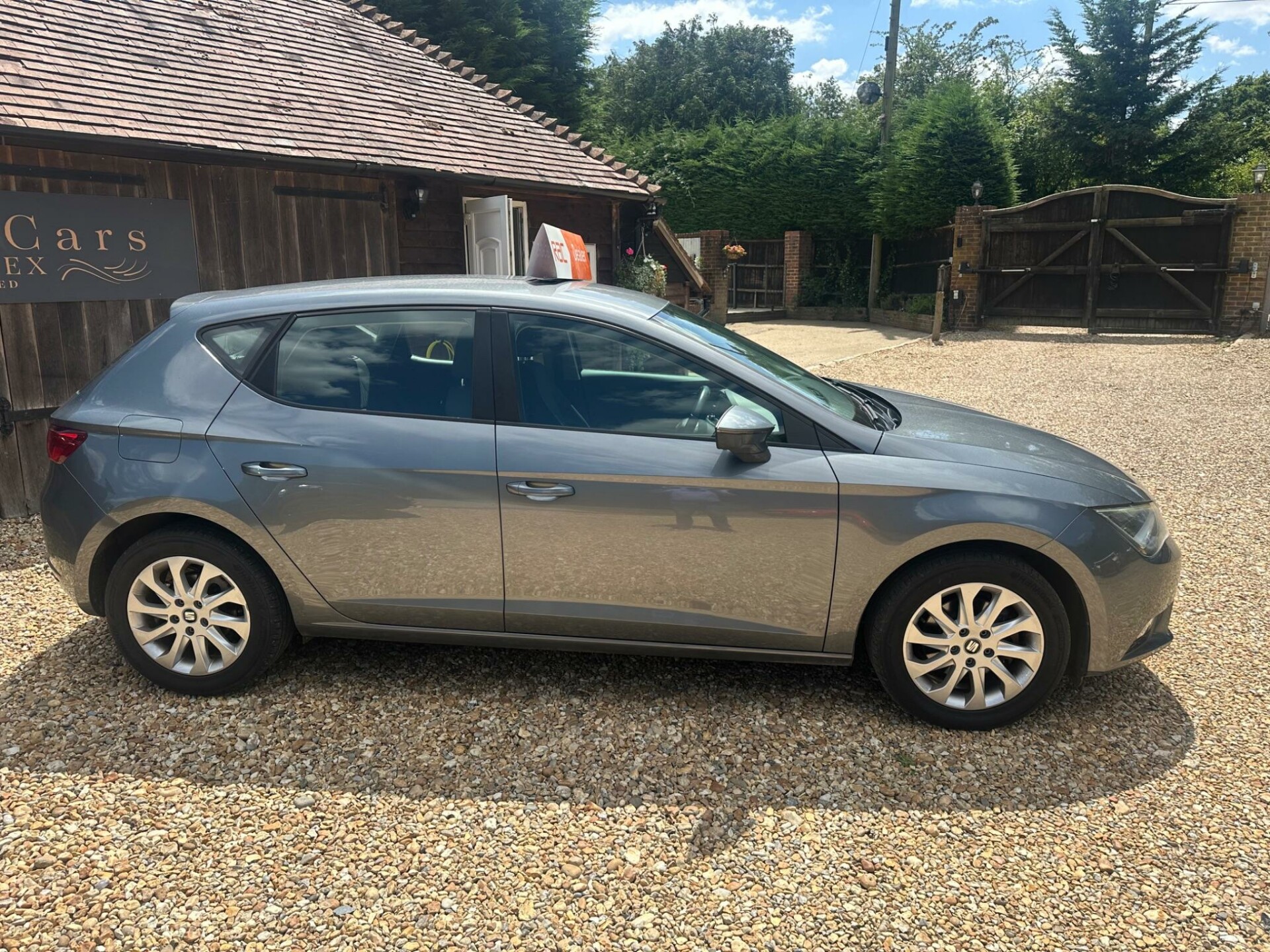 SEAT Leon