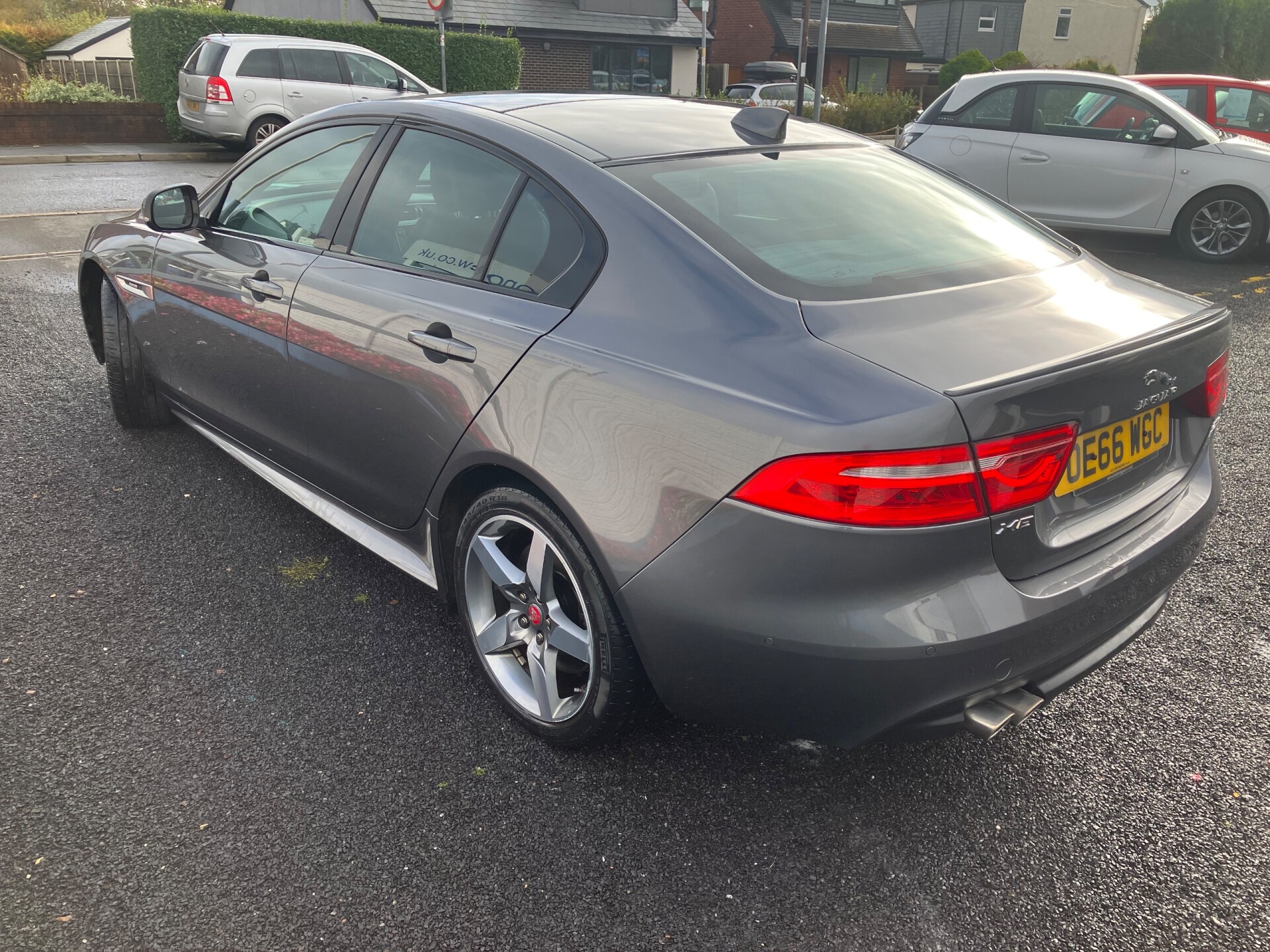 Jaguar XE