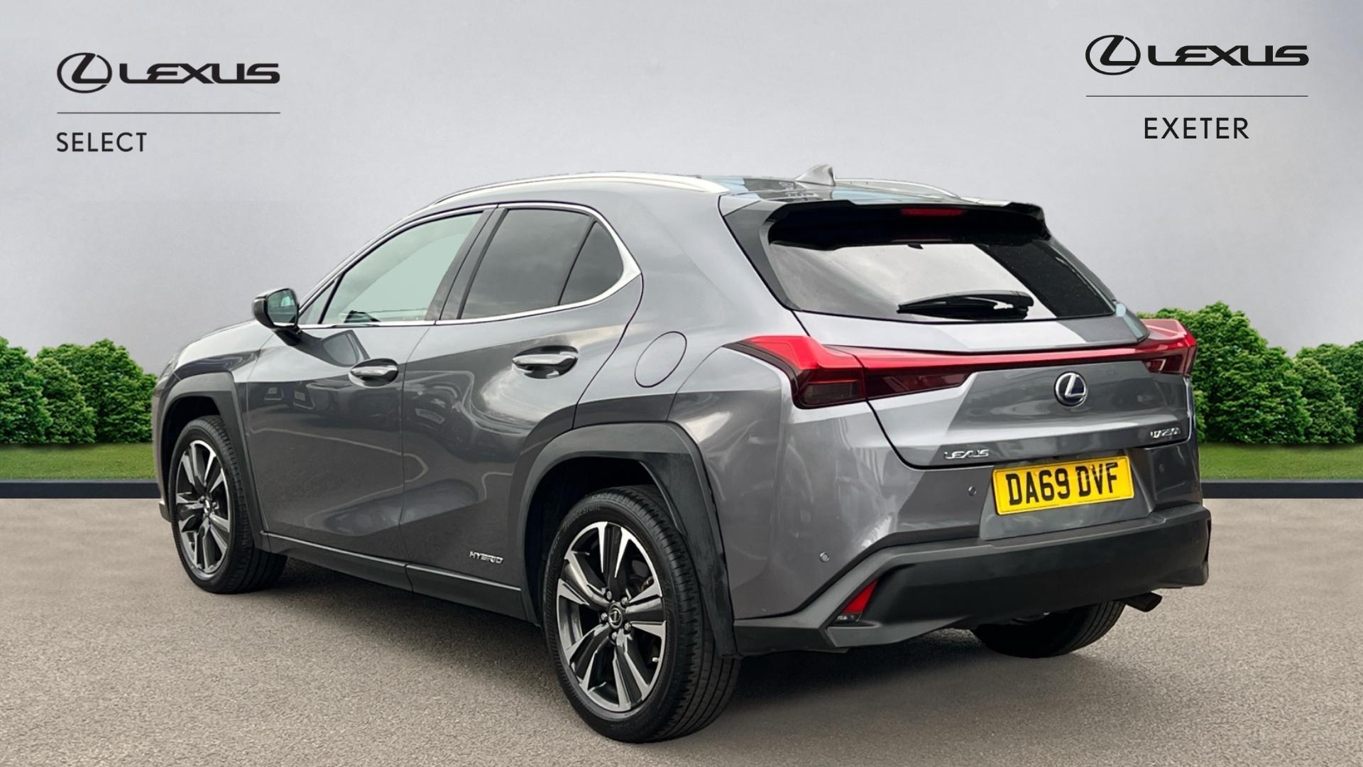 Lexus UX