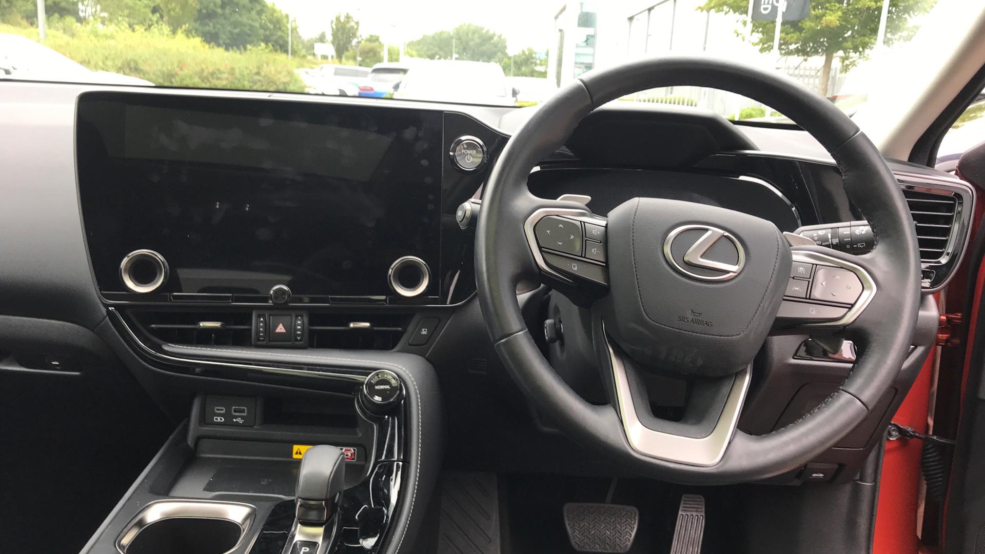 Lexus NX 300h